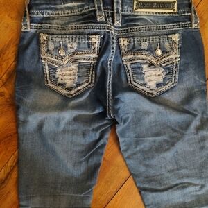 Gorgeous Rock Revival Betty Easy Boot Jeans with 31.5" Inseam